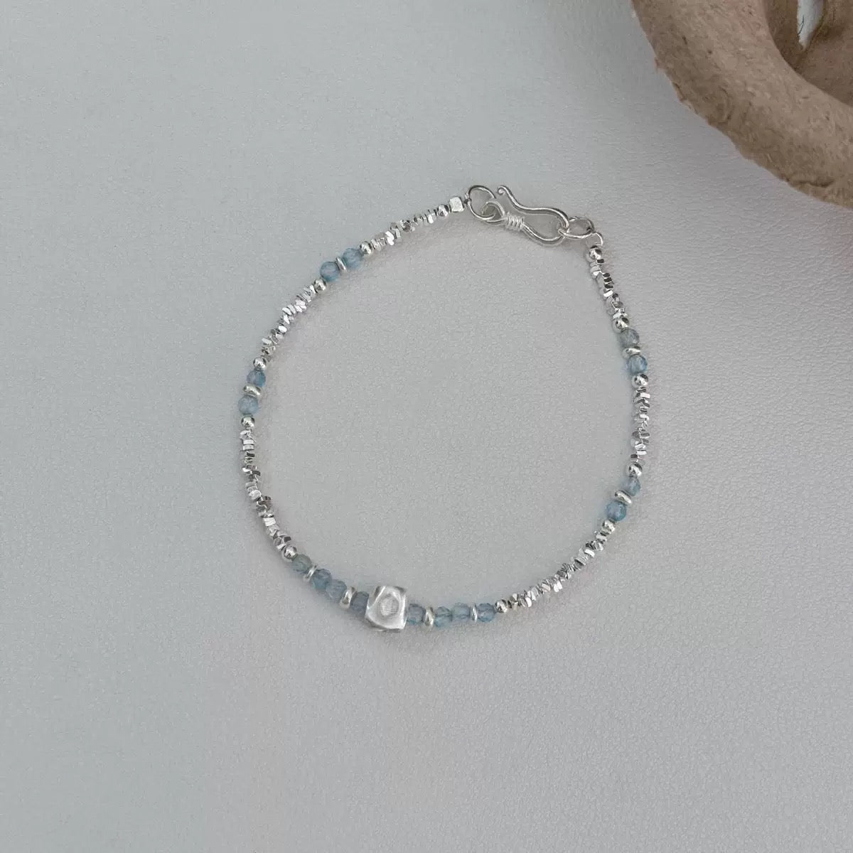 Lumen bracelet